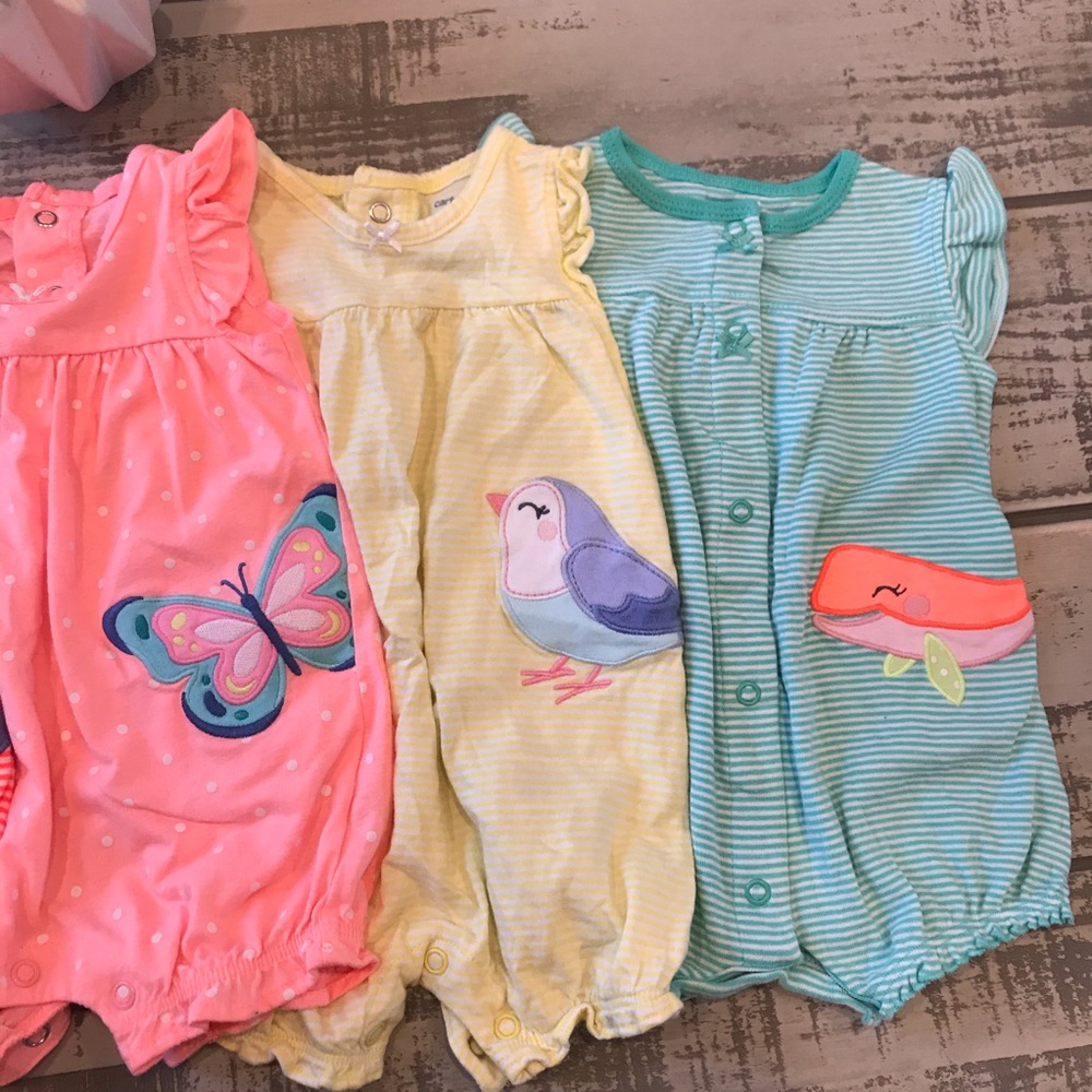 5 Carters size 3 months Rompers - Picture 3 of 3